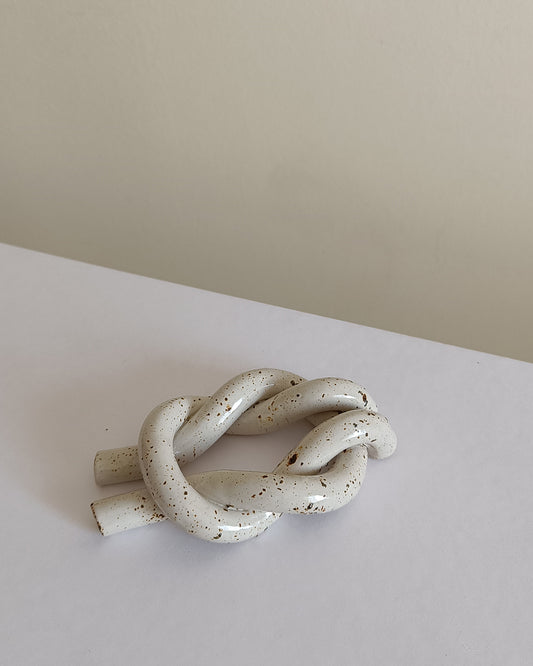 Reef knot in Sowing
