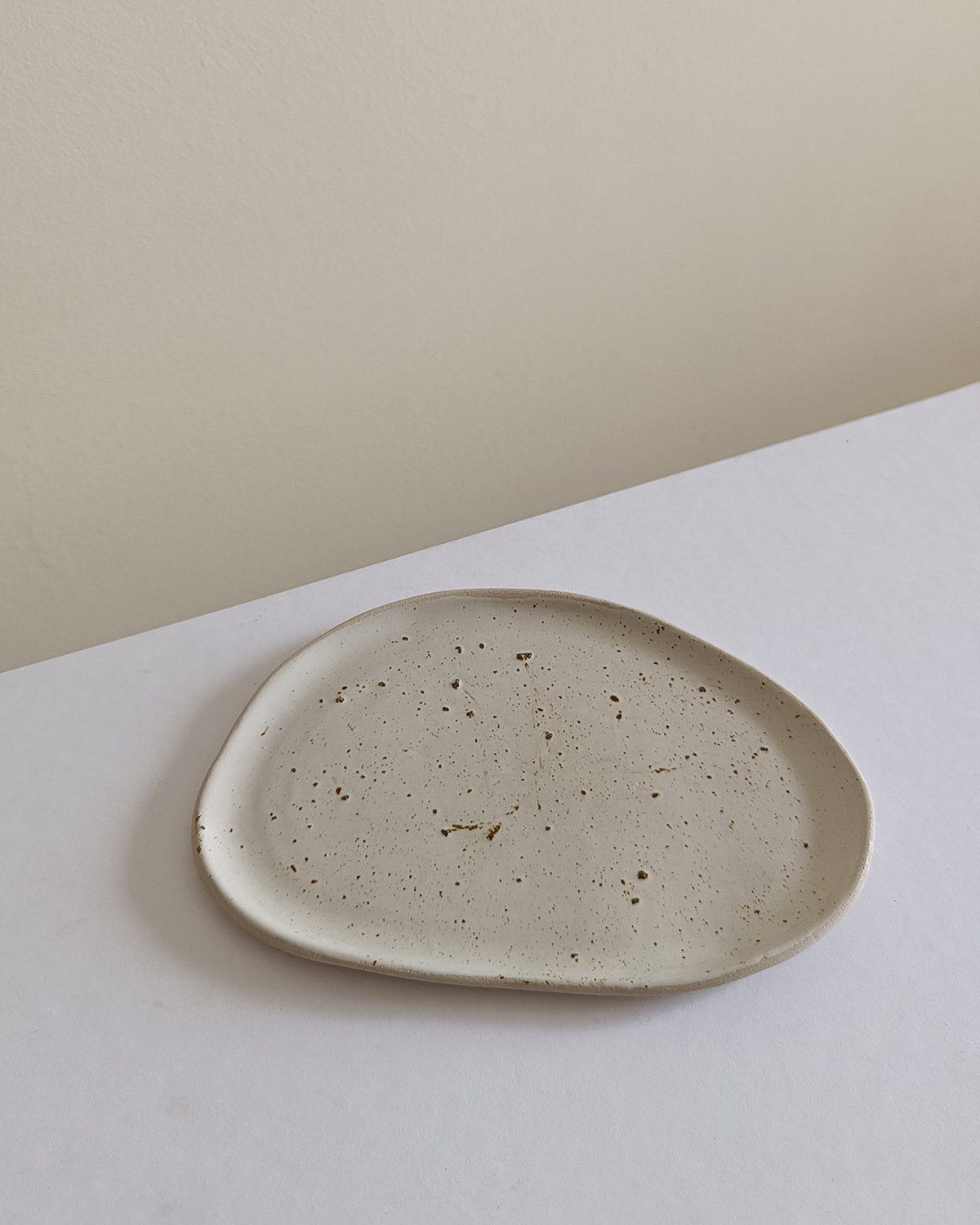 Small Plate in Sowing